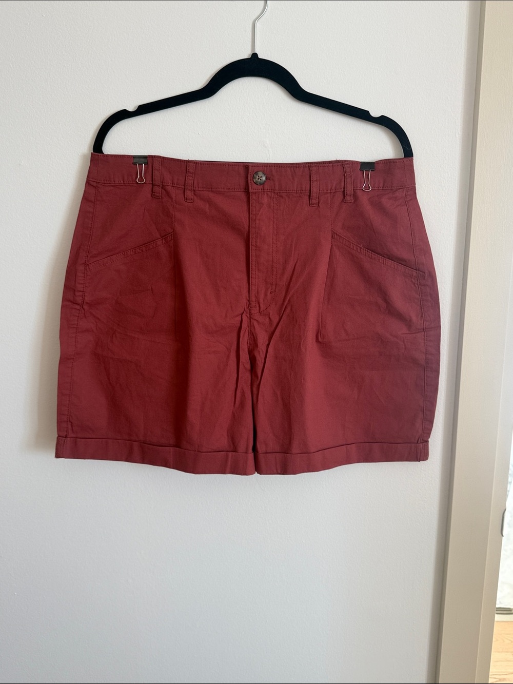 Reitmans LIKE NEW Women’s Red/Pink Cotton Shorts